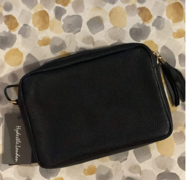 CLASSIC CAMERA KYLIE PEBBLED LEATHER CROSSBODY CLUTCH BAG l Variety of colours